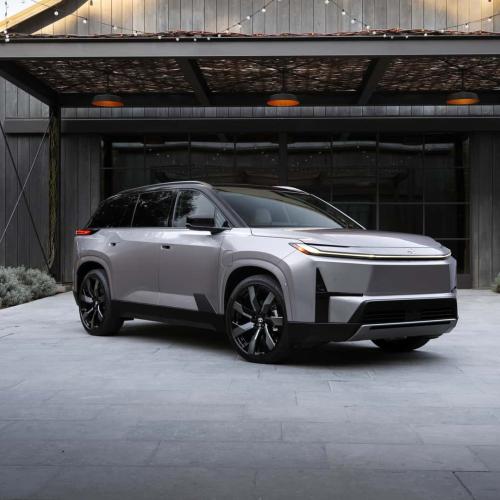 Toyota Highlander EV