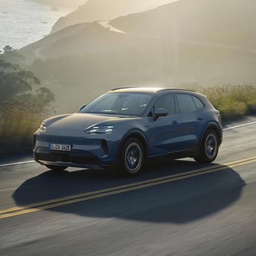 Porsche Cayenne S Electric