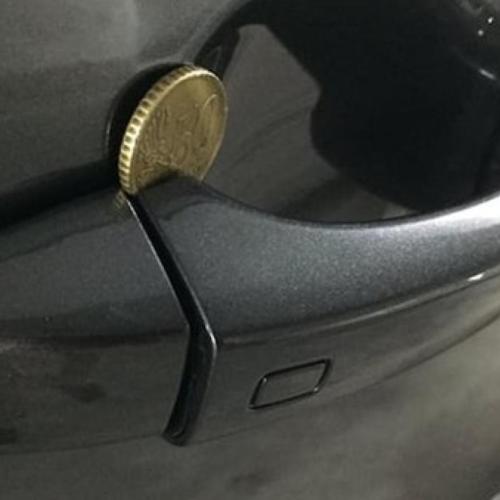 Κέρμα πόρτα αυτοκινήτου