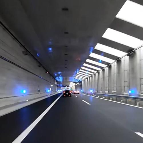 led lights traffic japan 3
