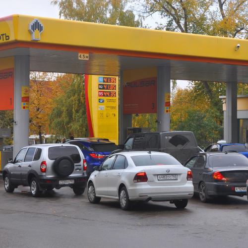 rusia petrol station