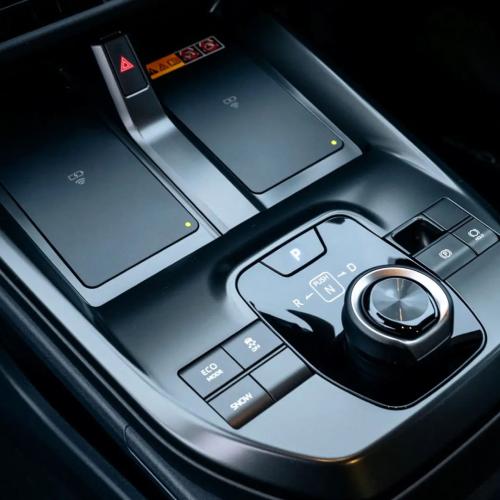 Toyota CH-R e-CVT