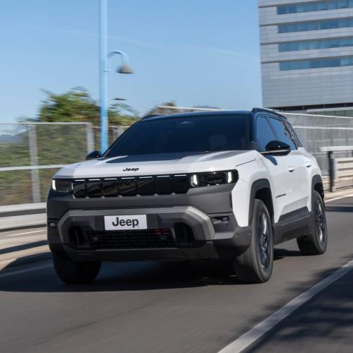 Jeep Compass 4xe maketa