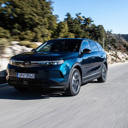 Opel Grandland maketa
