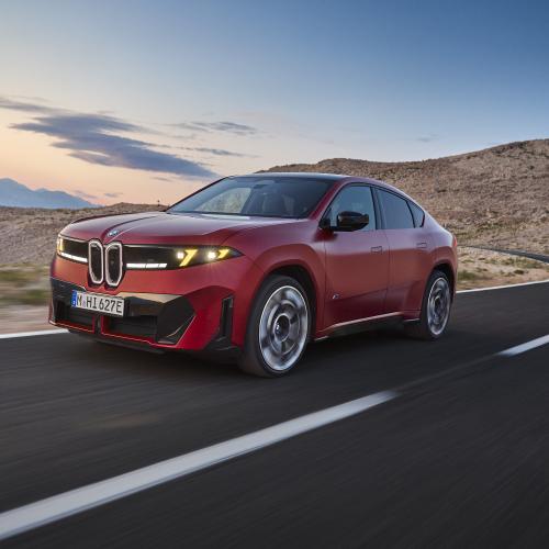 BMW IX4