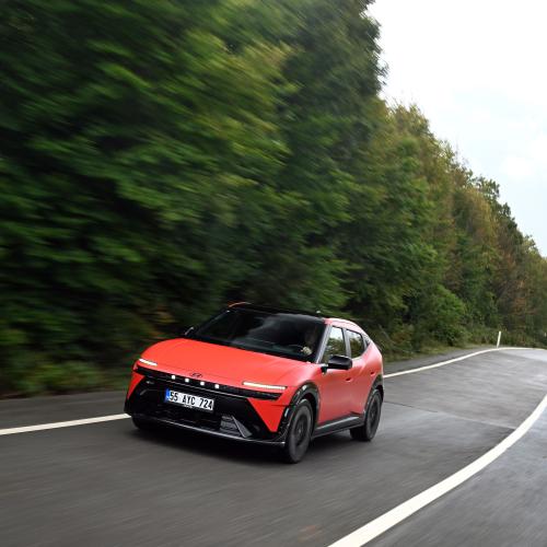 hyundai-ioniq-3